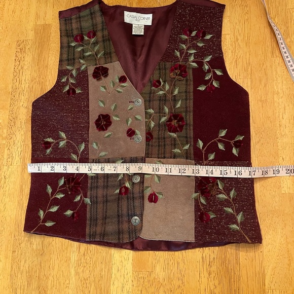 Retro 80’s does 1930’s Vest 🤍 - Picture 11 of 12